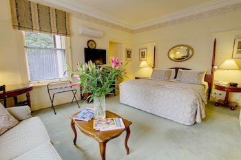 Simpson Of Potts Point - Perths Hotel 3