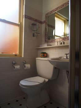 Simpson Of Potts Point - Perths Hotel 23