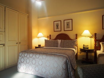 Simpson Of Potts Point - Perths Hotel 25