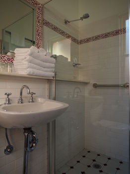 Simpson Of Potts Point - Perths Hotel 29