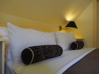 Simpson Of Potts Point - Perths Hotel 31
