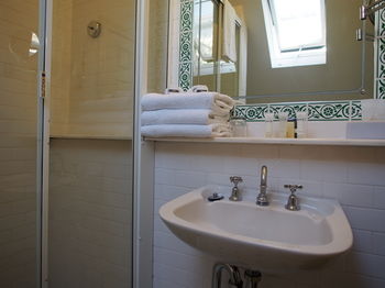 Simpson Of Potts Point - Perths Hotel 36