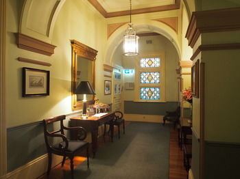 Simpson Of Potts Point - Perths Hotel 47