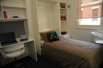 Yarra House Campus Summer Stays - Perths Hotel 0