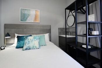 Alison Lodge - Perths Hotel 30
