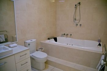 Holly Lane Mews - Perths Hotel 27