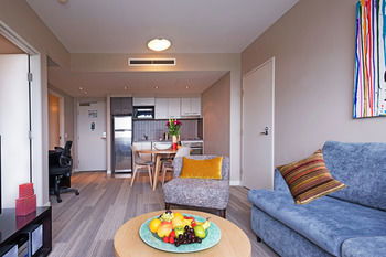 Quest Mascot Serviced Apartments - Perths Hotel 3