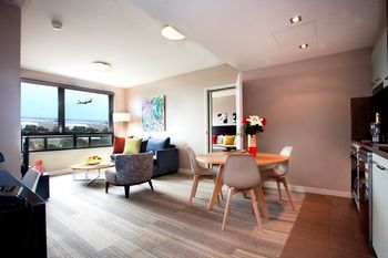 Quest Mascot Serviced Apartments - Perths Hotel 6