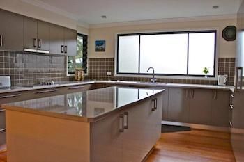 Breeze Bed And Breakfast - Perths Hotel 6