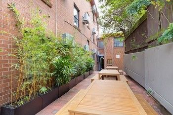 The Village Surry Hills - Perths Hotel 15