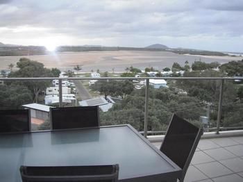 Kuluin QLD Perths Hotel