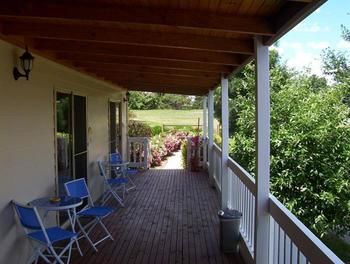Yarraglen BnB - Perths Hotel 13