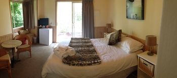Yarraglen BnB - Perths Hotel 22