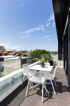 Apartment Hotel East Central - Perths Hotel 4