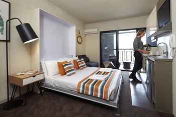 Randwick Central Suites - Perths Hotel 4