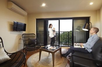 Randwick Central Suites - Perths Hotel 9