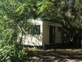 Jervis Bay Cabins - Perths Hotel 1