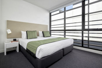 381 Cremorne - Perths Hotel 52