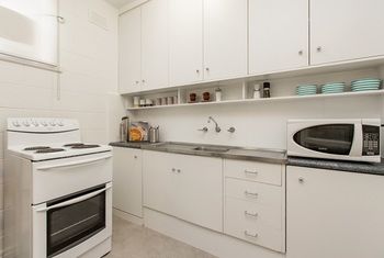 Apartment2c - Lennox 10 - Perths Hotel 10