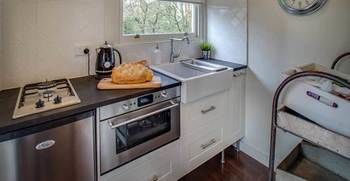 White Gates Cottage - Perths Hotel 7