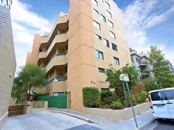 Queens Road Palace - Perths Hotel 2