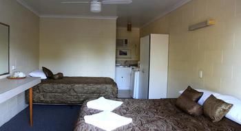 Riverpark Maroochy Motel - Perths Hotel 1