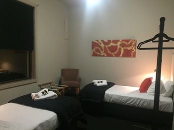 The Criterion Pub And Kitchen Carrington - Perths Hotel 5