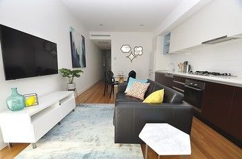 Neutral Bay 4 Young Furnished Apartment - Perths Hotel 9