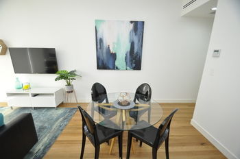 Neutral Bay 4 Young Furnished Apartment - Perths Hotel 13