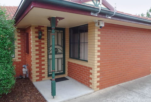 BEST WESTERN Fawkner Airport Motor Inn And Serviced Apartments - Perths Hotel 0