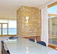 Riverfront Motel  Villas - Perths Hotel