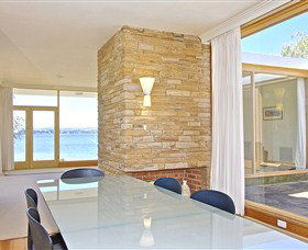 Riverfront Motel & Villas - Perths Hotel 0