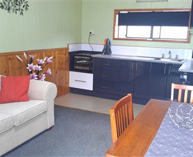 Hobart Cabins And Cottages - Perths Hotel 4