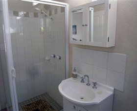 Ashwood Apartments - Lindisfarne - Perths Hotel 5