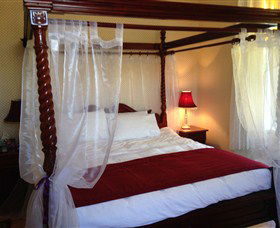 Acacia Bed And Breakfast - Perths Hotel 1