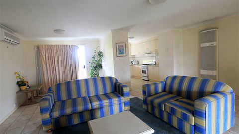 Glen Inn Motel & Apartments - Perths Hotel 1