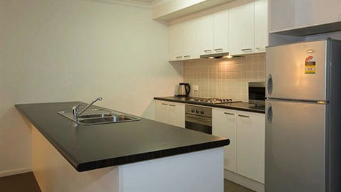 Quest Sale Serviced Apartments - Perths Hotel 5
