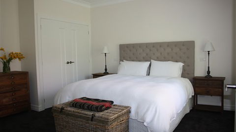 GG's By The River - Perths Hotel 0