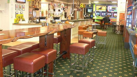 The Yarrawonga Hotel - Perths Hotel 5