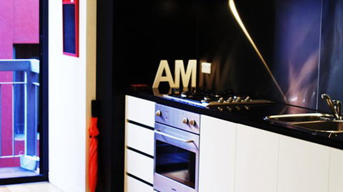 About Melbourne Apartments - Perths Hotel 2