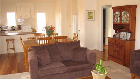 Strath Valley View Bed And Breakfast - Perths Hotel 2