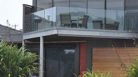 Apollo Bay Cottages - Perths Hotel 2