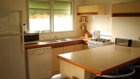 Manners In Mulwala - Perths Hotel 5