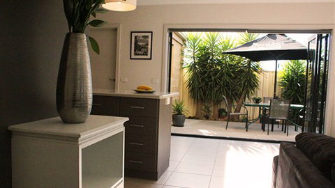 Acacia Villa - Perths Hotel 1