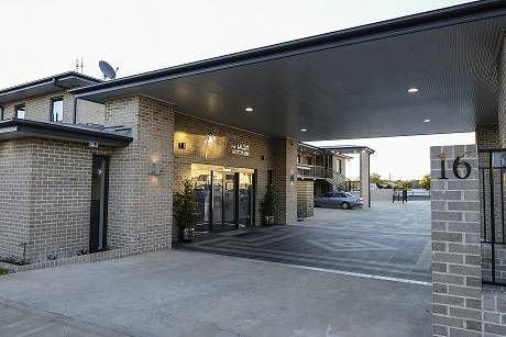 Aastro Dish Motor Inn - Perths Hotel 2