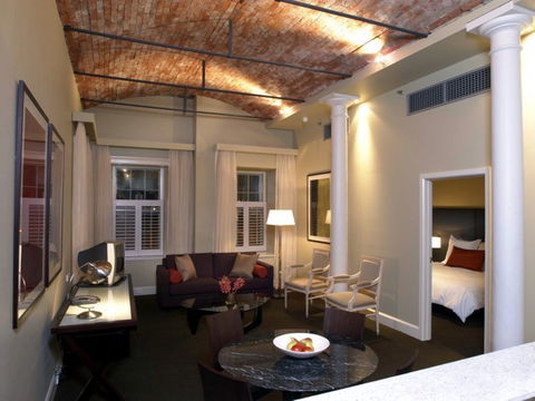 Adina Apartment Hotel Adelaide Treasury - Perths Hotel 1
