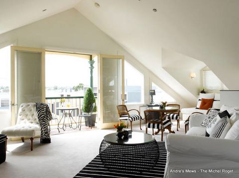Andre's Mews - Perths Hotel 0