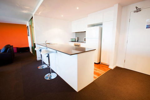 B7 Honeysuckle Apartments - Perths Hotel 2