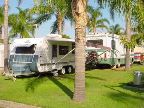 Ballina Waterfront Village & Tourist Park - Perths Hotel 0