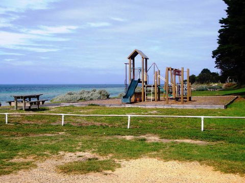 Bellarine Bayside Holiday Parks - Taylor Reserve - Perths Hotel 1